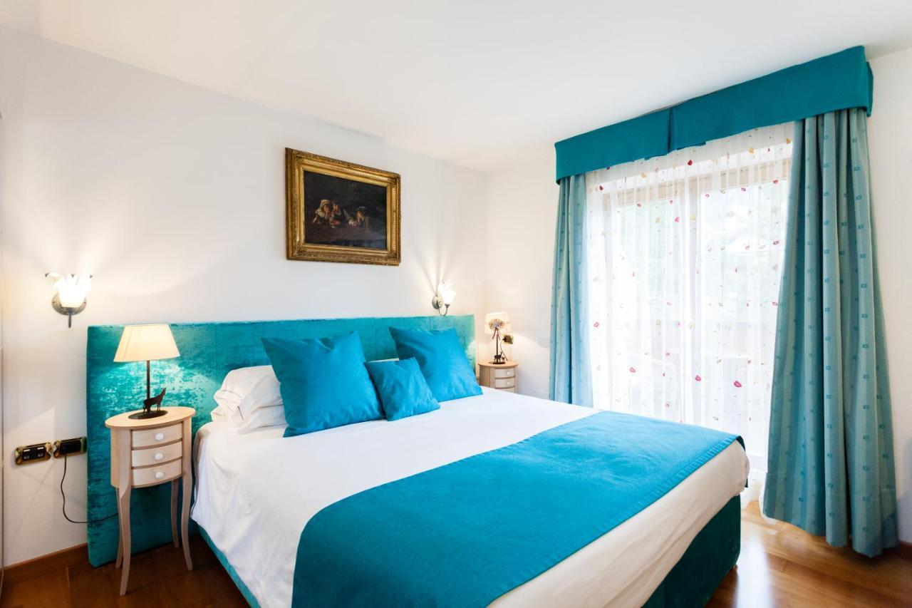 Hotel Vienna San Martino Di Castrozza Buitenkant foto