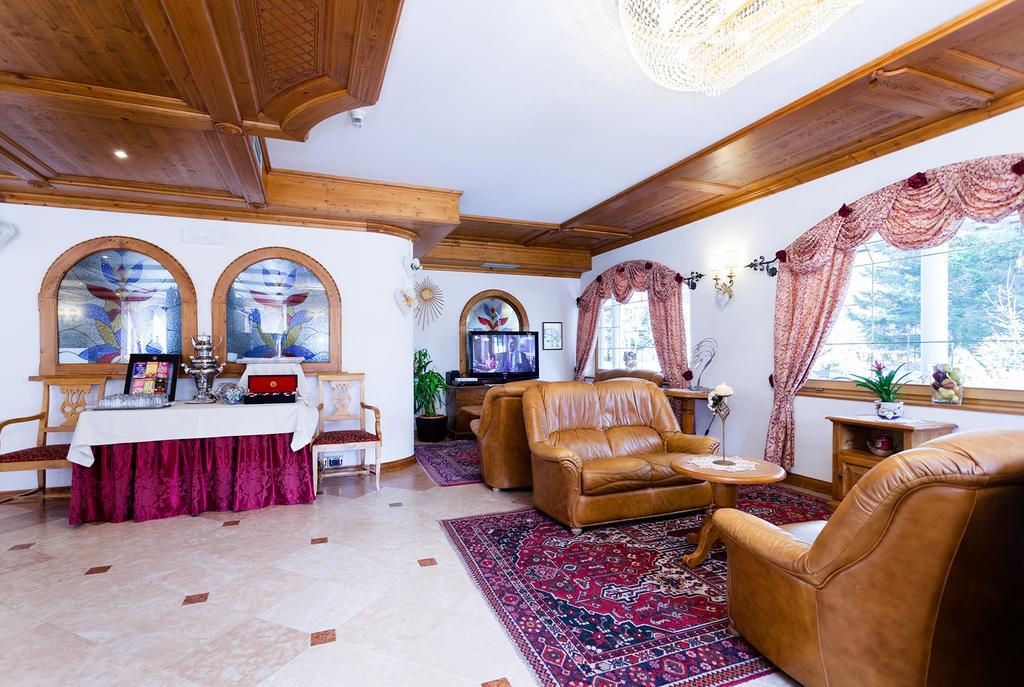 Hotel Vienna San Martino Di Castrozza Buitenkant foto